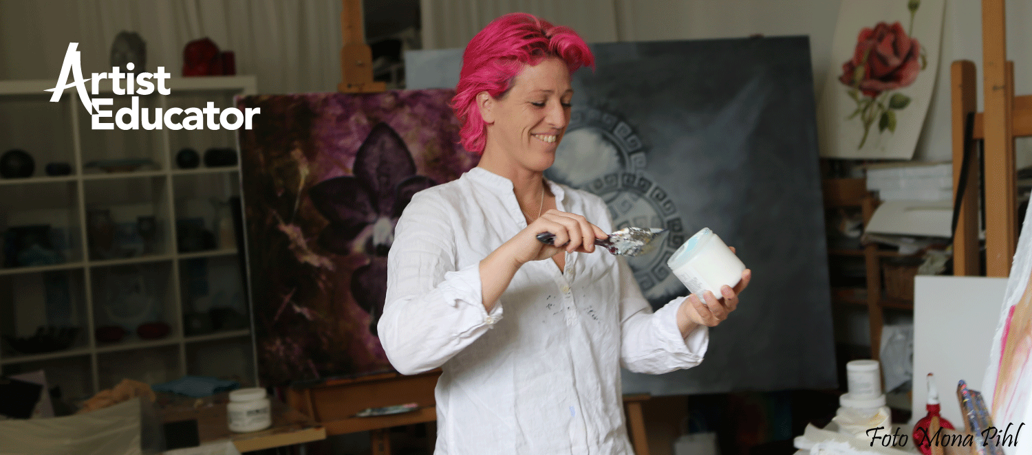 Artist Educator Helen AHA teaches all techniques artists work with - painting, sculpting, drawing and inspiration. Artist Educator - Helen AHA - teaches watercolor, acrylics, sustainable art. Watercolourclasses, Acrylics classes and artschool techniques